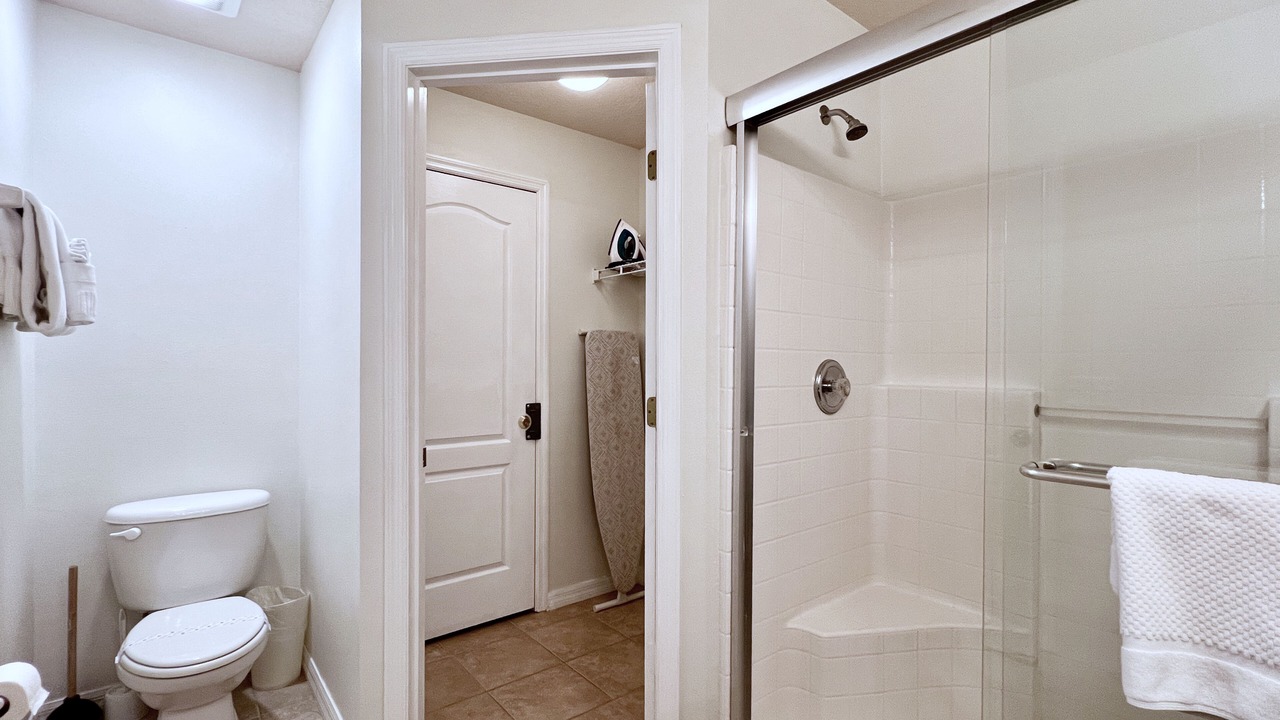 Photo of Bathroom in Sandy Ridge