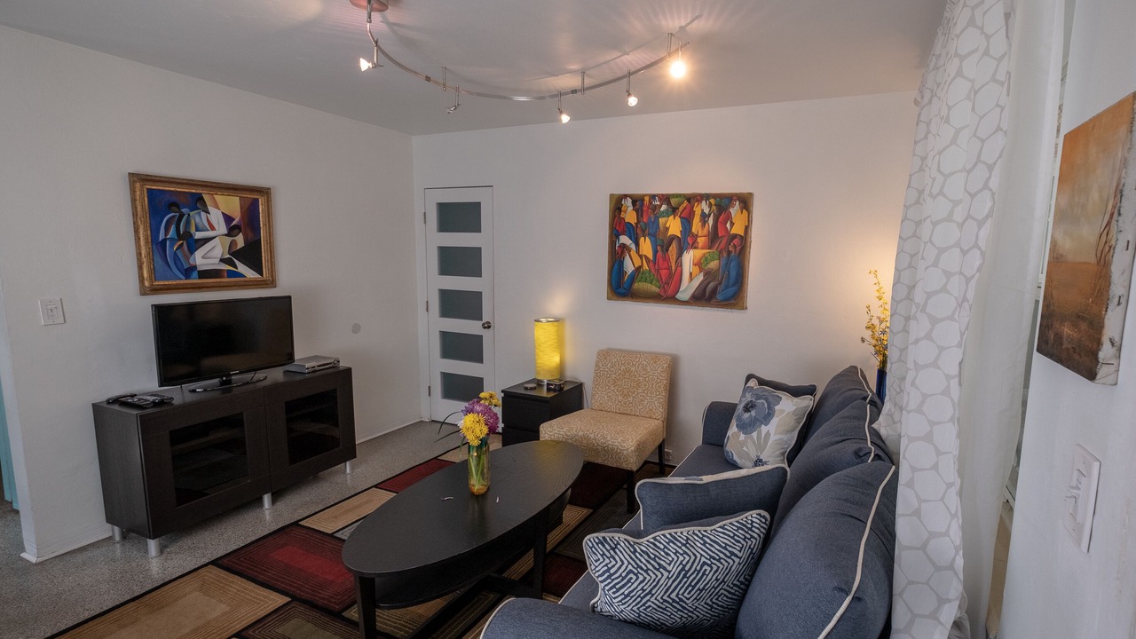 Photo of Livingroom in North Beach