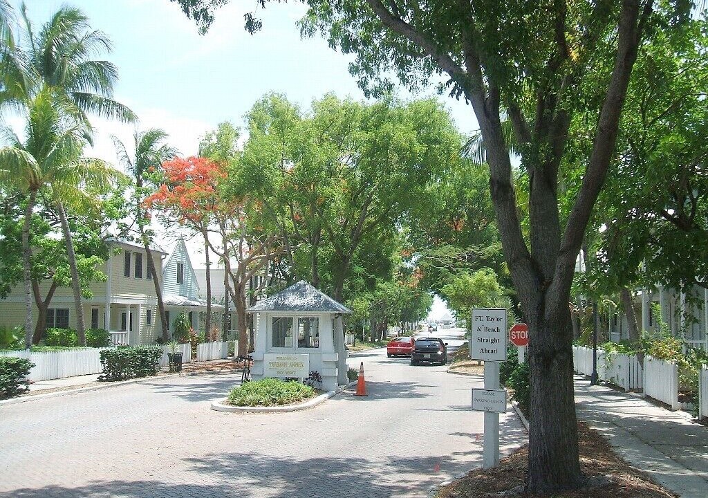 Photo of Others in Truman Annex