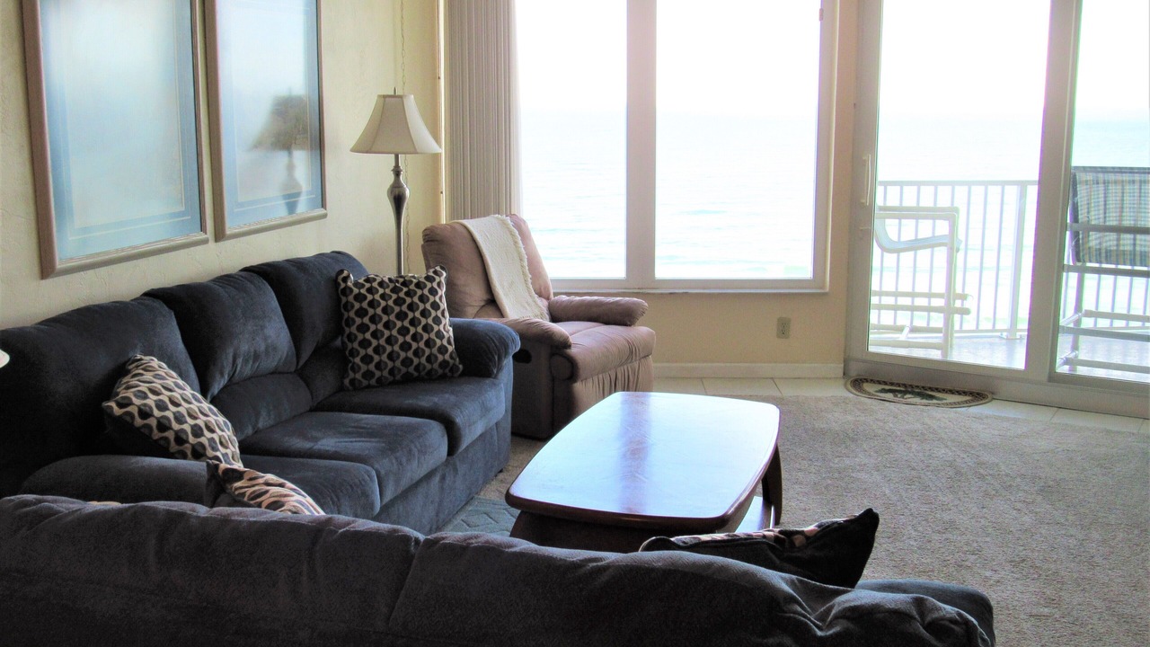 Photo of Livingroom in Daytona Beach Shores