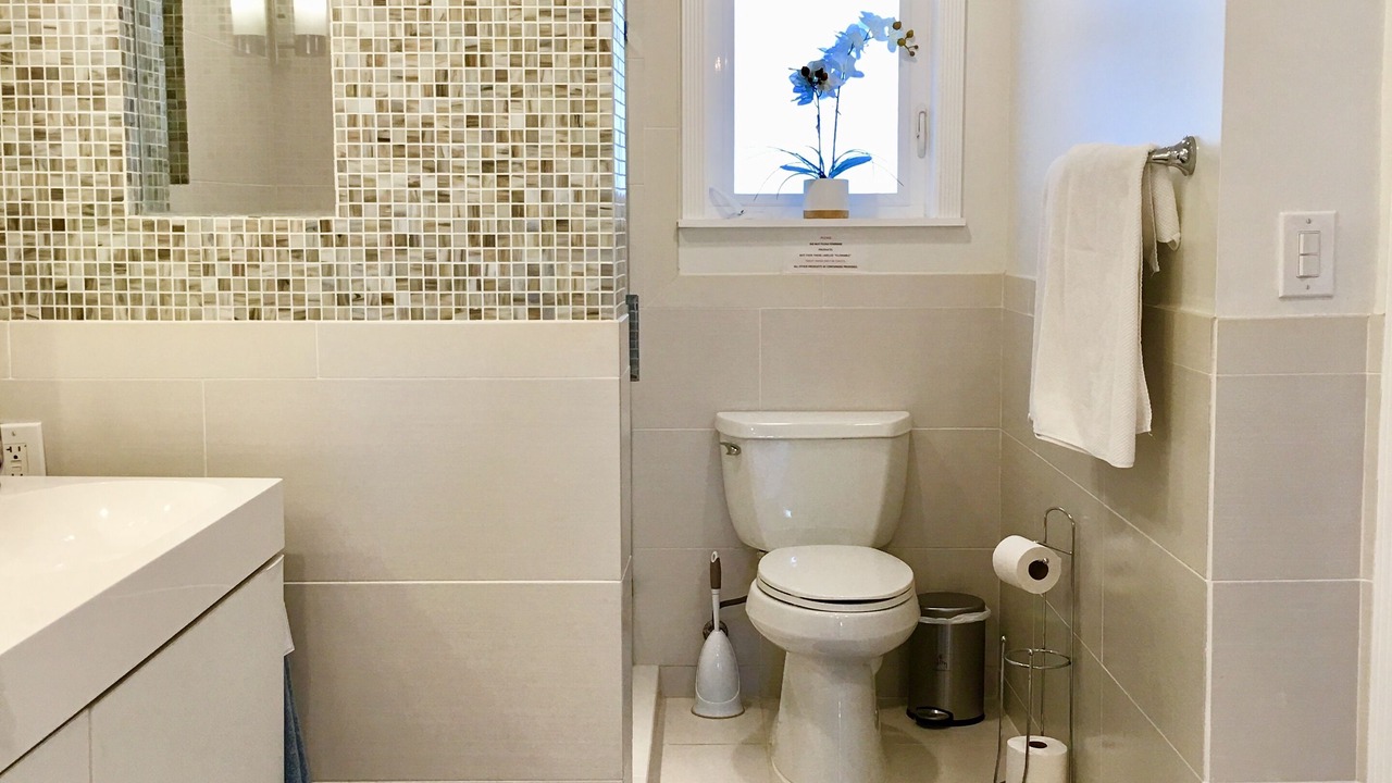 Photo of Bathroom in Idlewyld