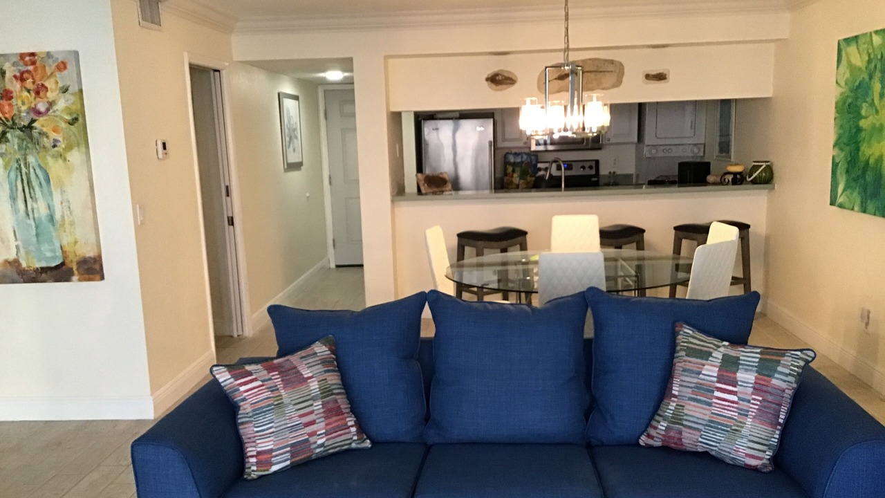 Photo of Livingroom in Punta Rassa
