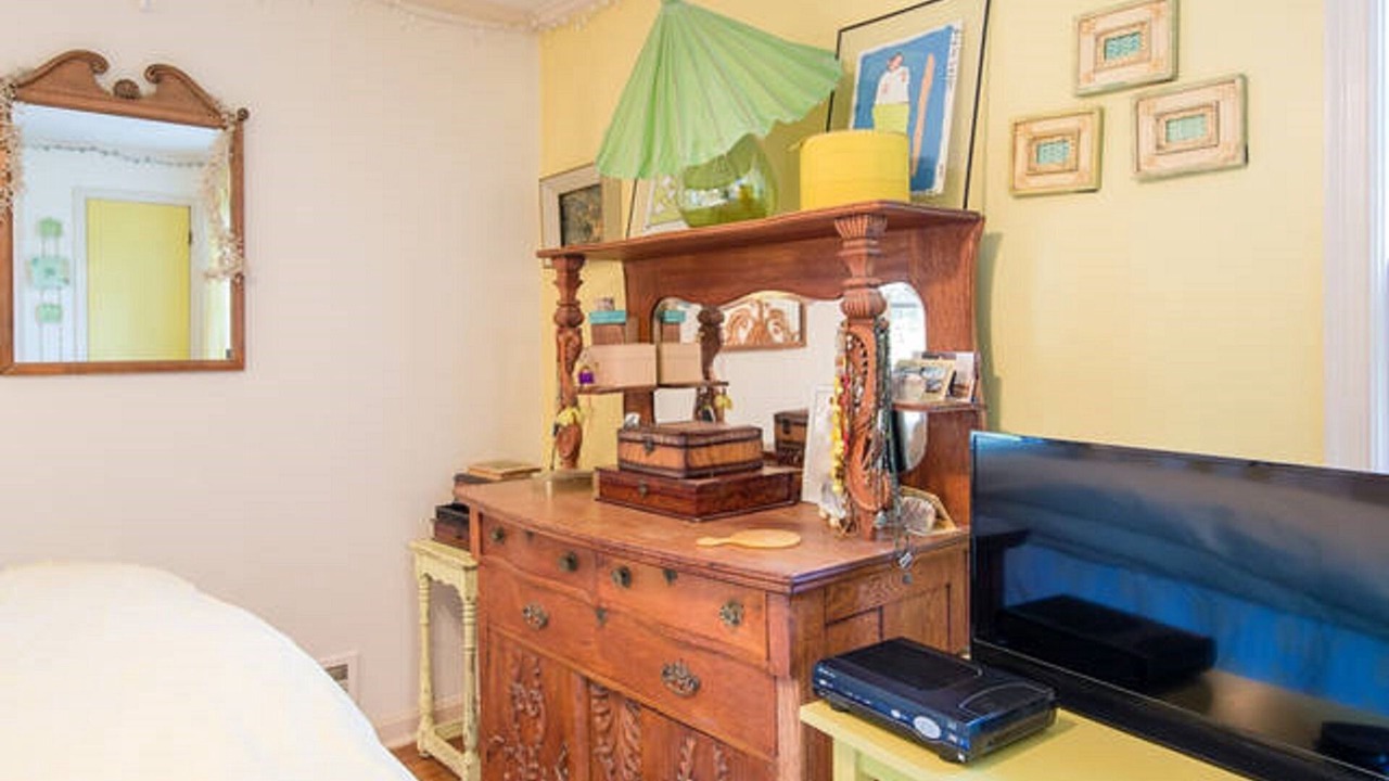 Photo of Bedroom in Clarkston