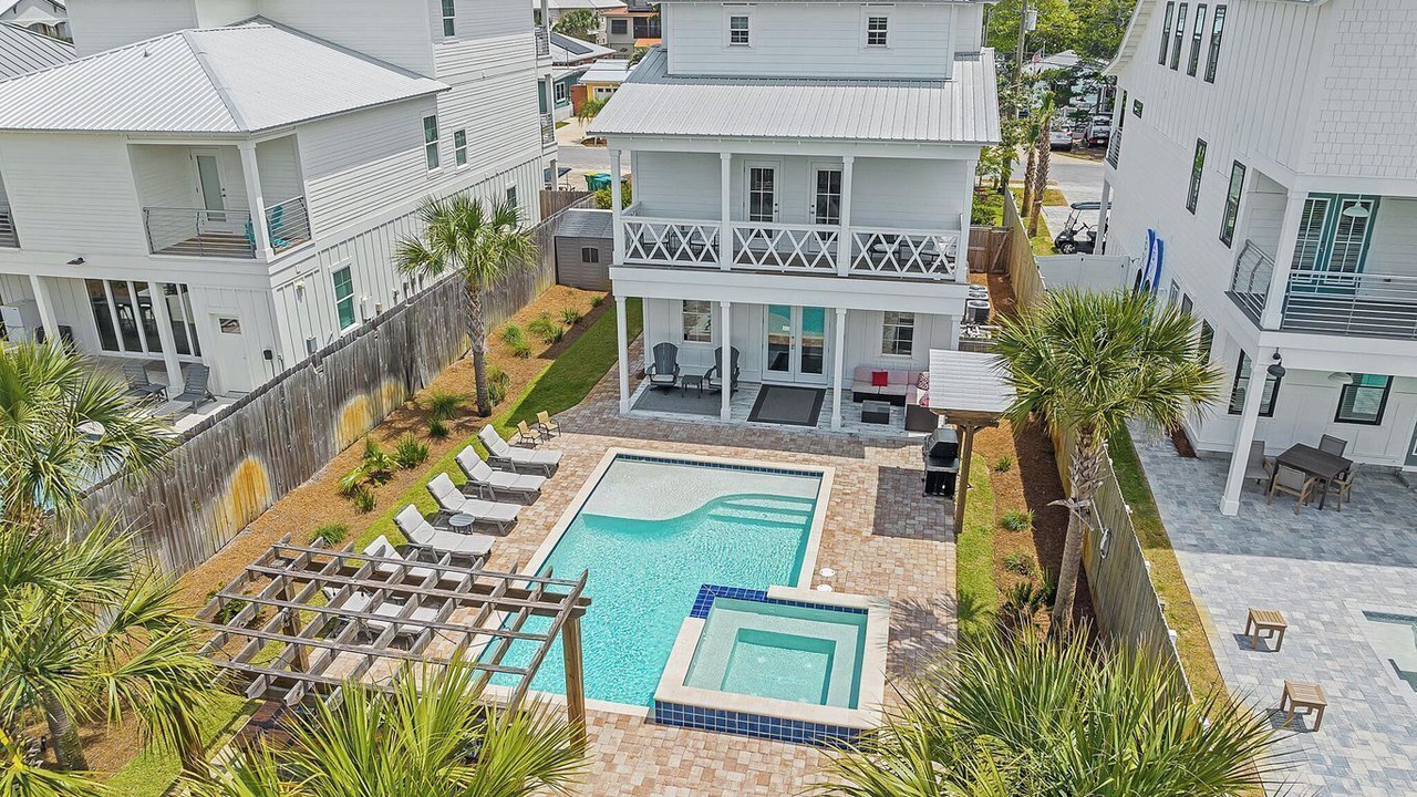 Photo of Outdoor in Crystal Beach