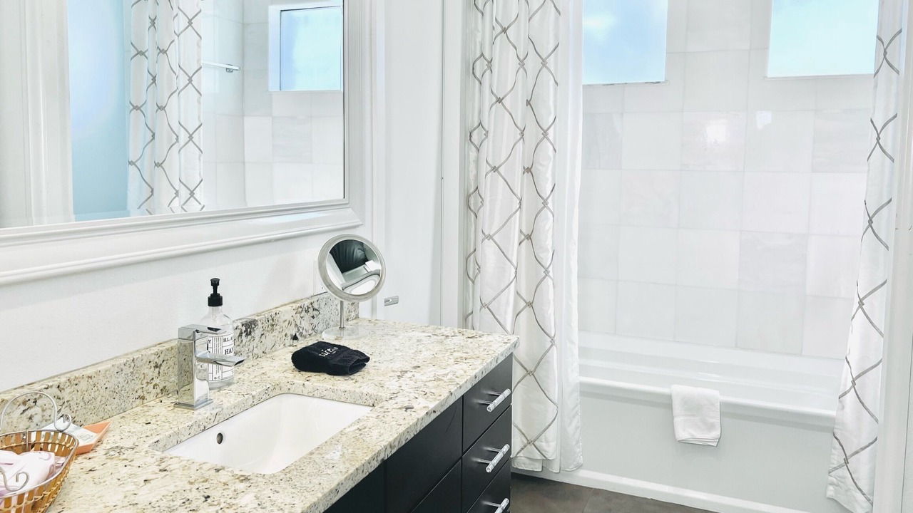 Photo of Bathroom in Forest City