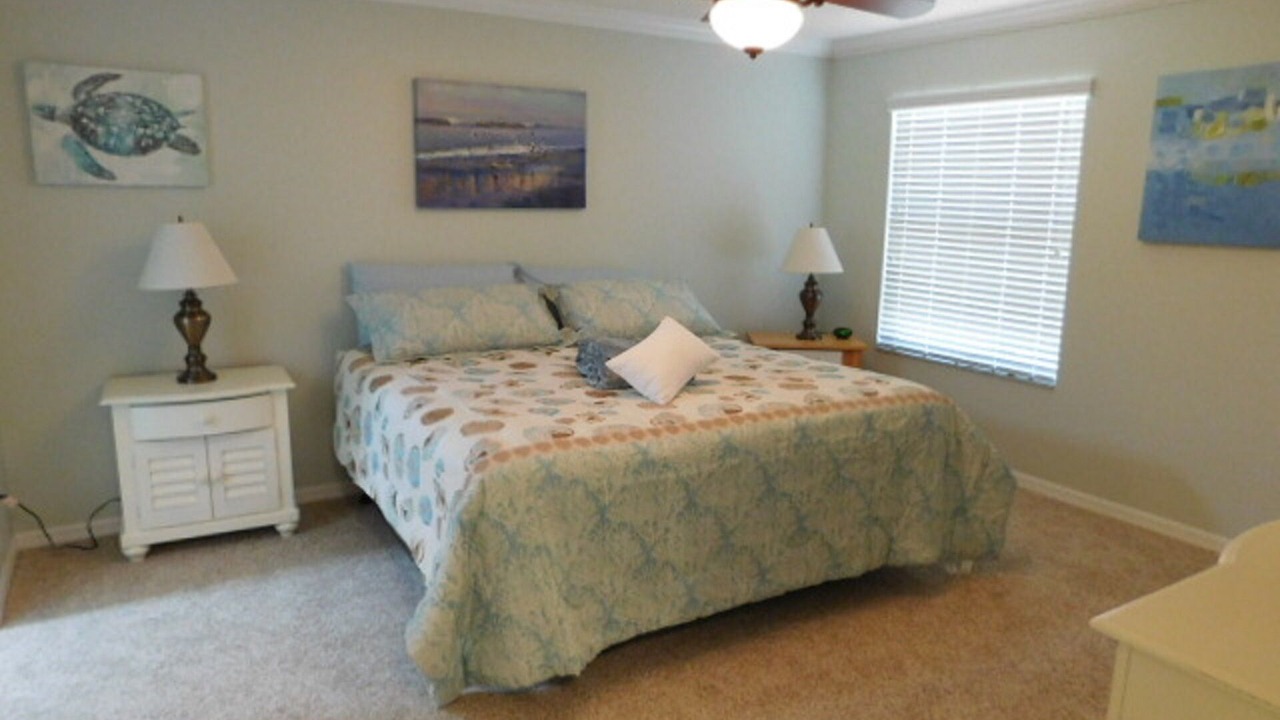 Photo of Bedroom in Woodbury