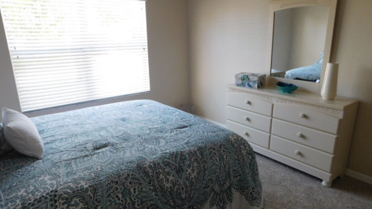 Photo of Bedroom in Woodbury