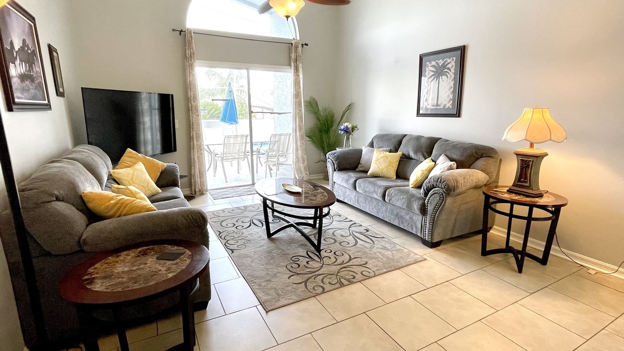 Photo of Livingroom in Aylesbury