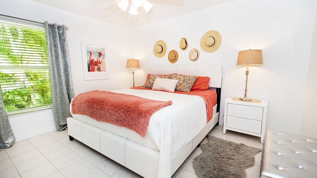 Photo of Bedroom in Bonita Springs