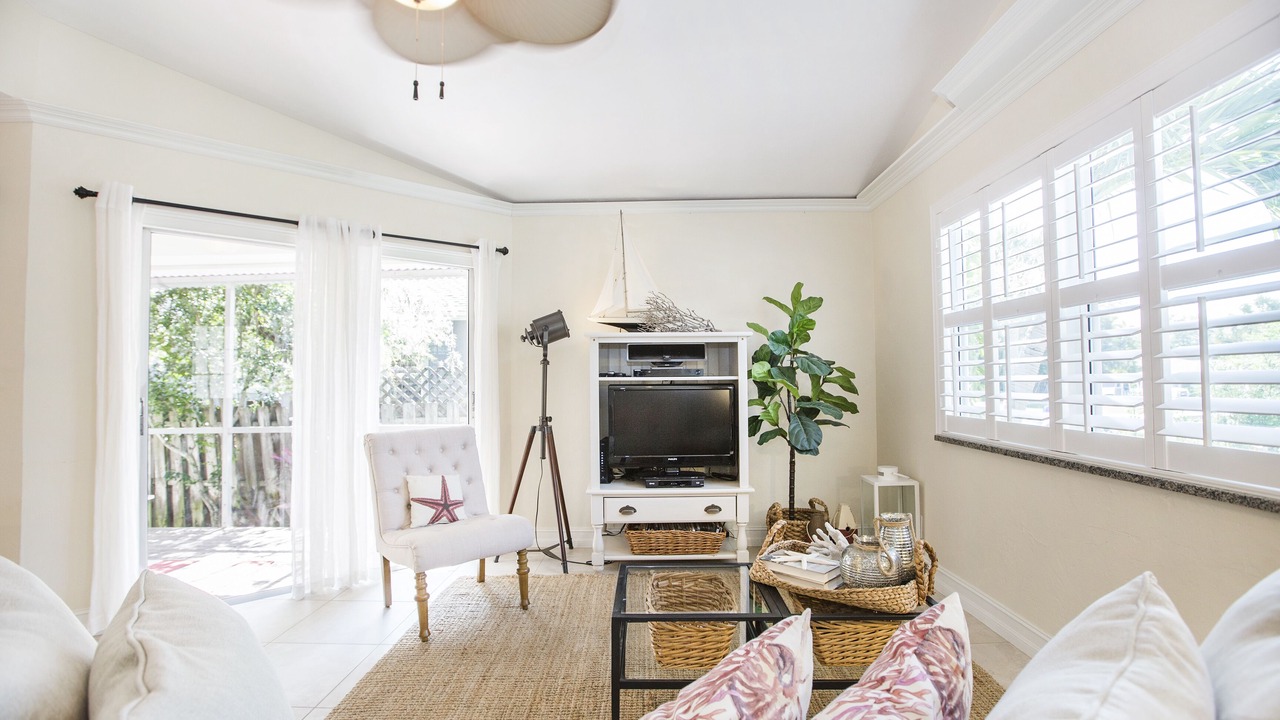 Photo of Livingroom in Naples Park