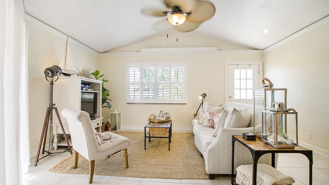 Photo of Livingroom in Naples Park