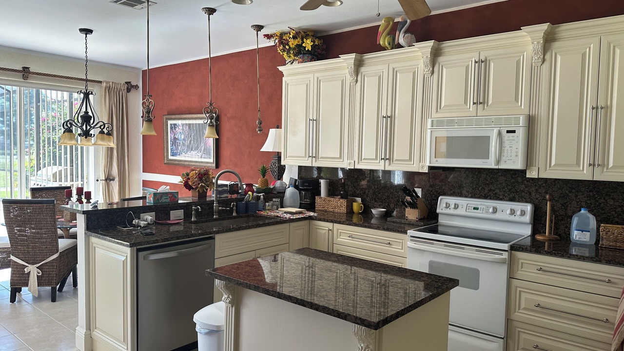 Photo of Kitchen in Stoneybrook