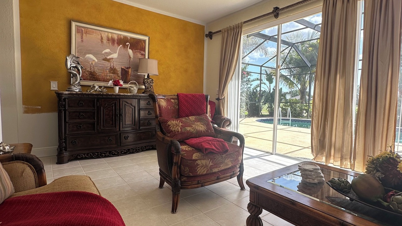 Photo of Livingroom in Stoneybrook