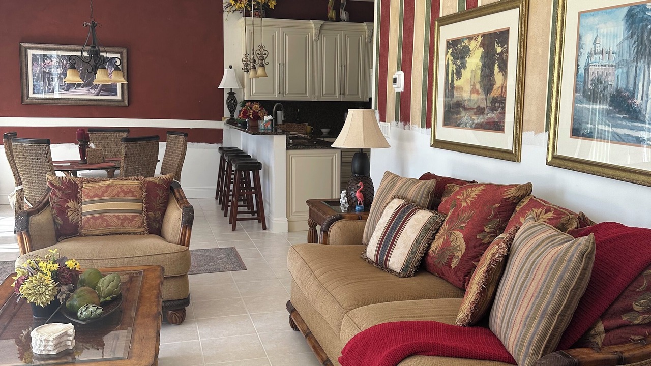 Photo of Livingroom in Stoneybrook