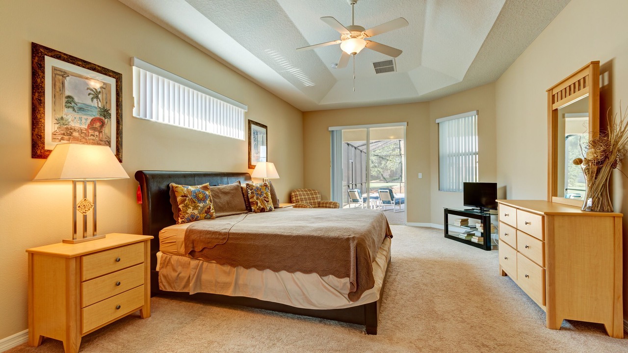 Photo of Bedroom in Ridgewood Lakes