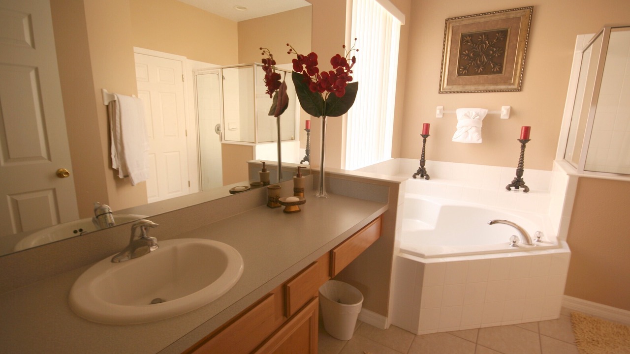 Photo of Bathroom in Loughman