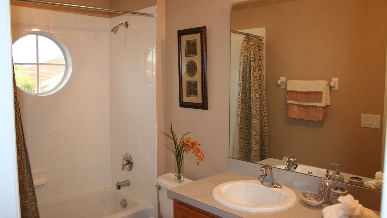 Photo of Bathroom in Loughman