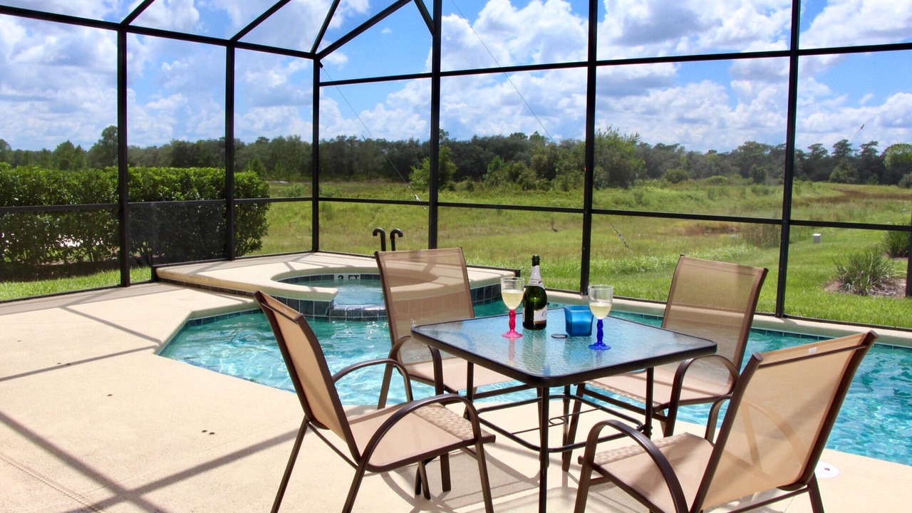 Photo of Outdoor in Loughman