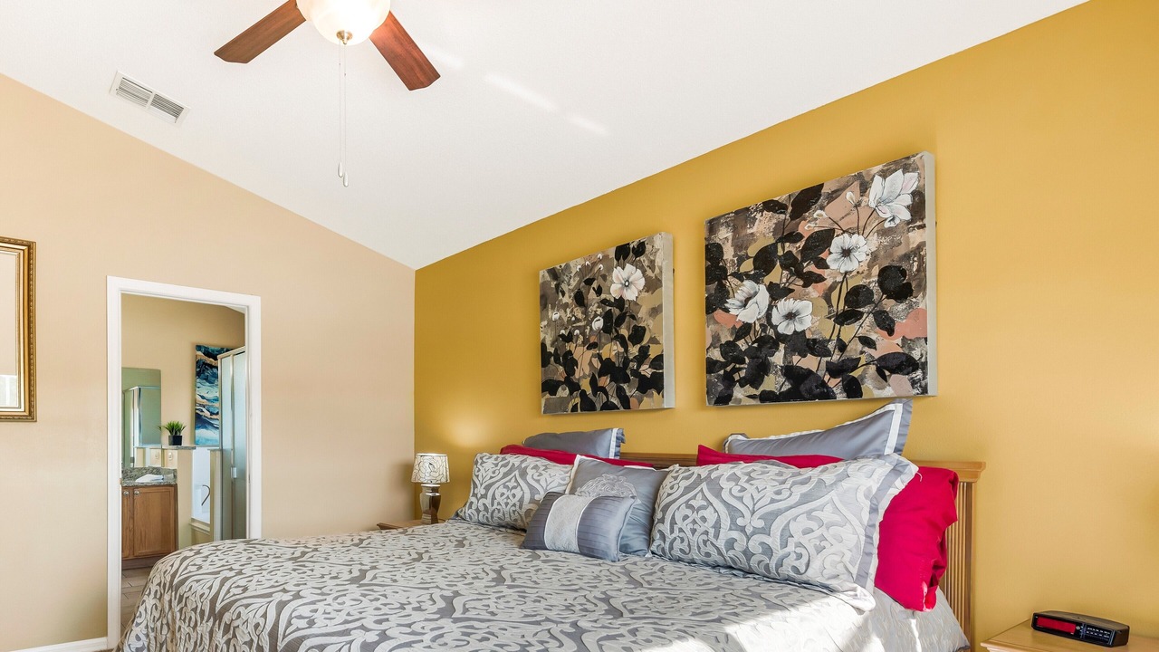 Photo of Bedroom in Eagle Pointe South