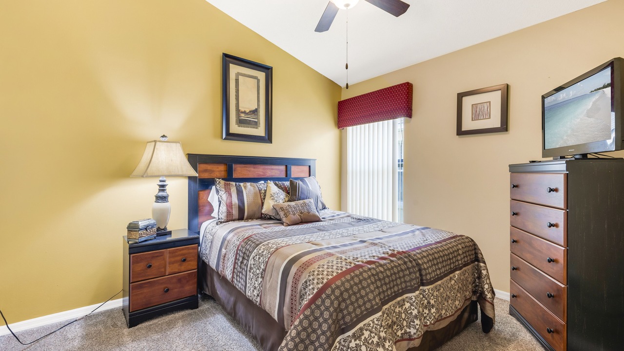 Photo of Bedroom in Eagle Pointe South
