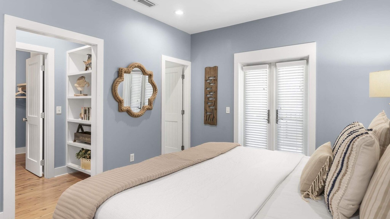 Photo of Bedroom in Seacrest