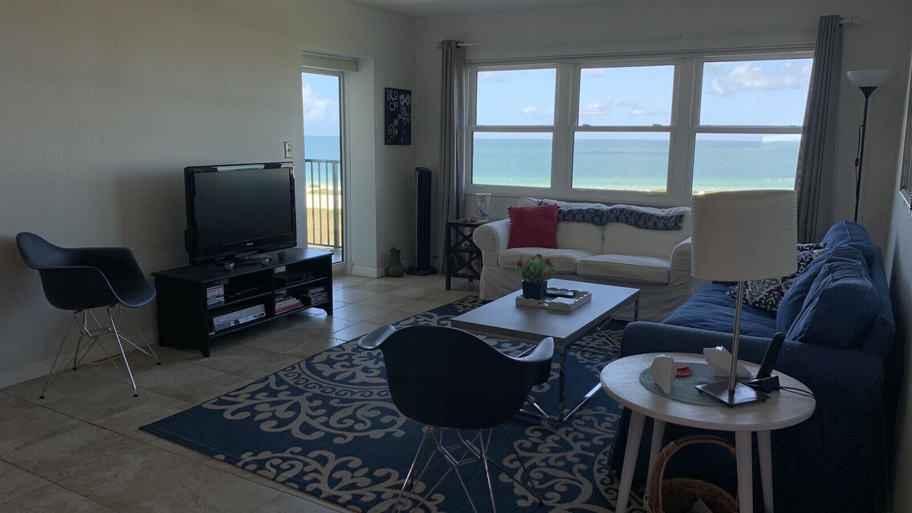 Photo of Livingroom in Sand Key