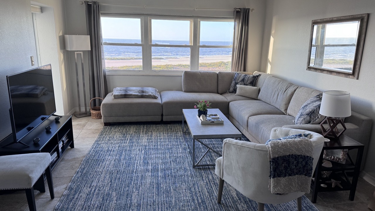 Photo of Livingroom in Sand Key