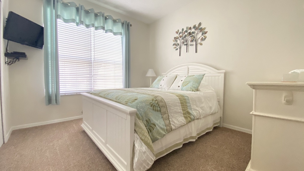 Photo of Bedroom in Haines City