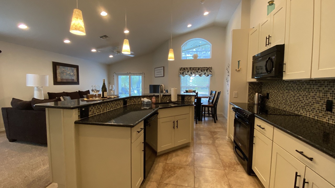 Photo of Kitchen in Haines City