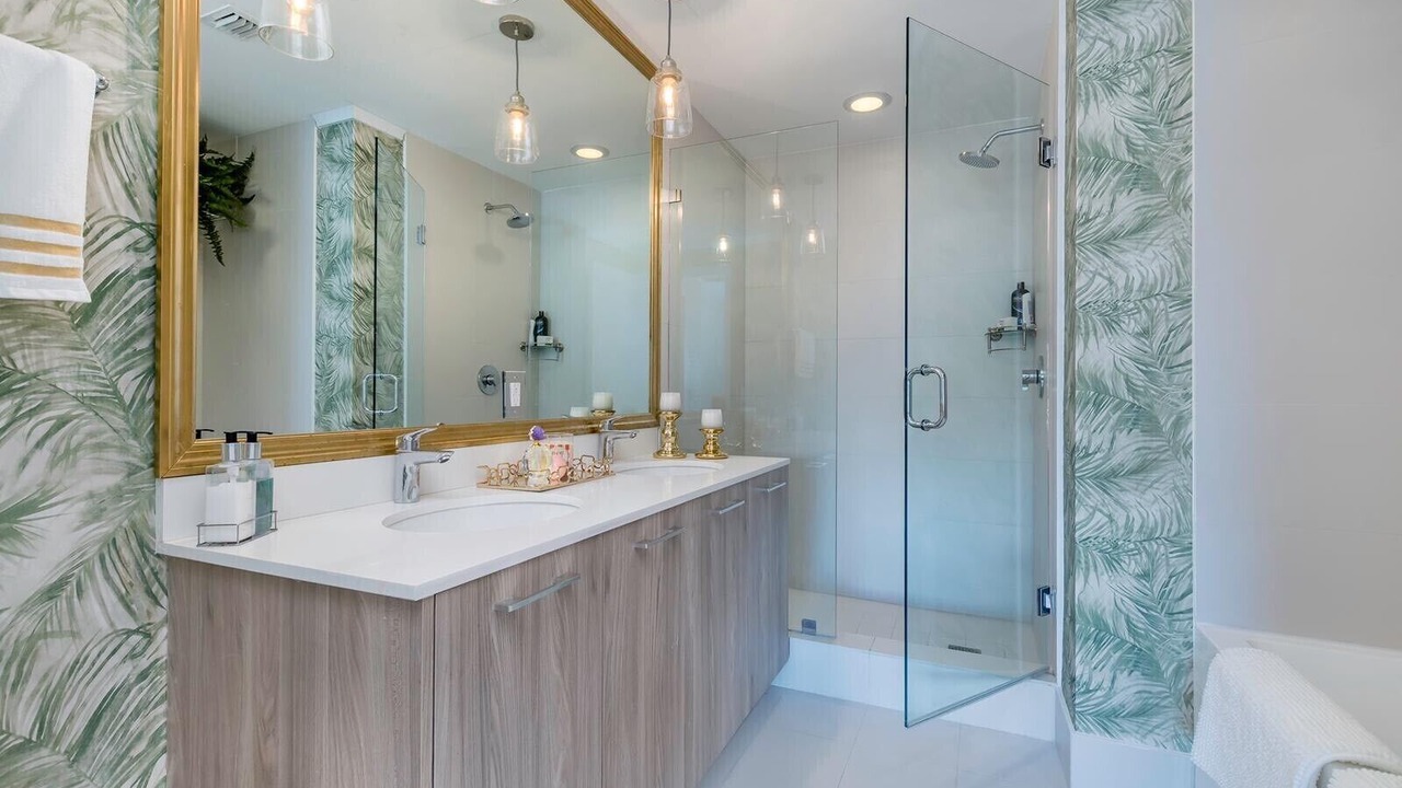 Photo of Bathroom in Midtown