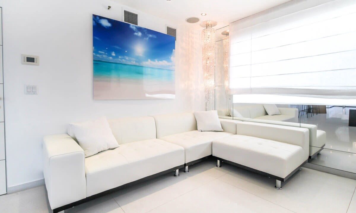 Photo of Livingroom in South Beach