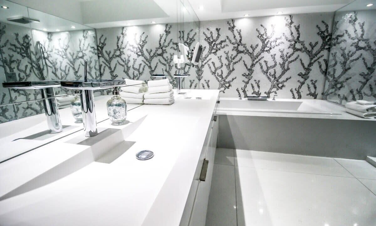 Photo of Bathroom in South Beach