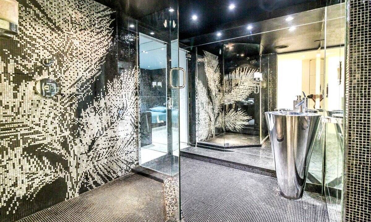 Photo of Bathroom in South Beach