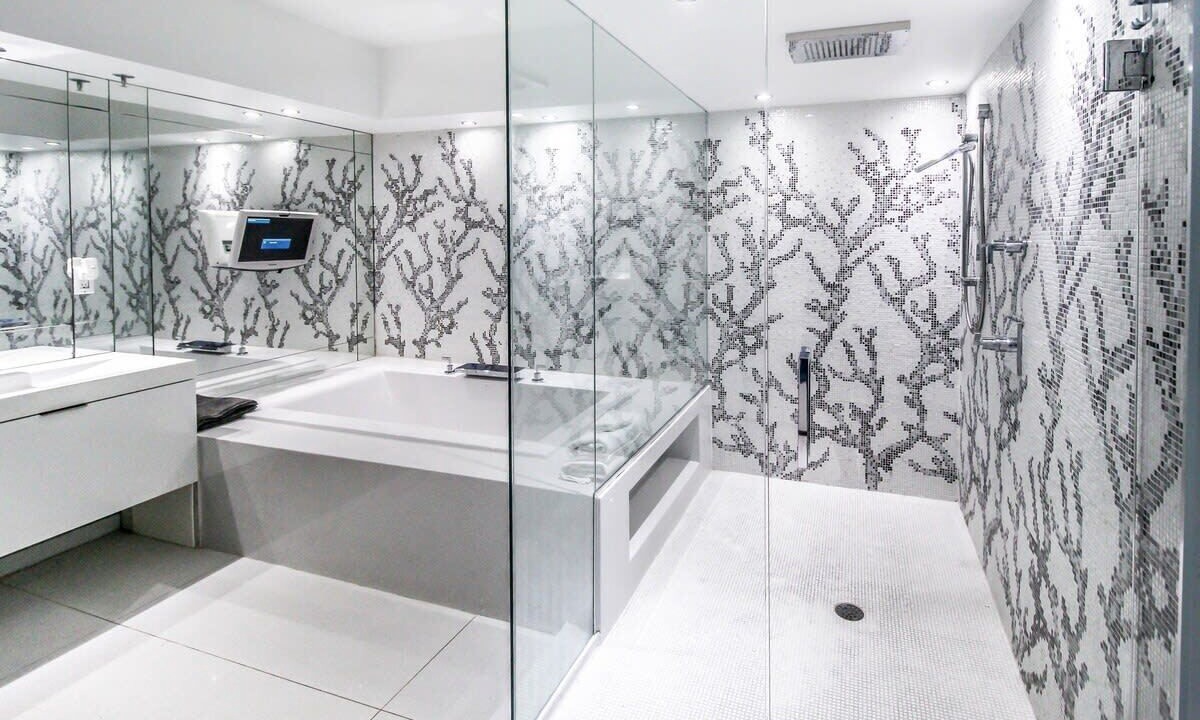 Photo of Bathroom in South Beach