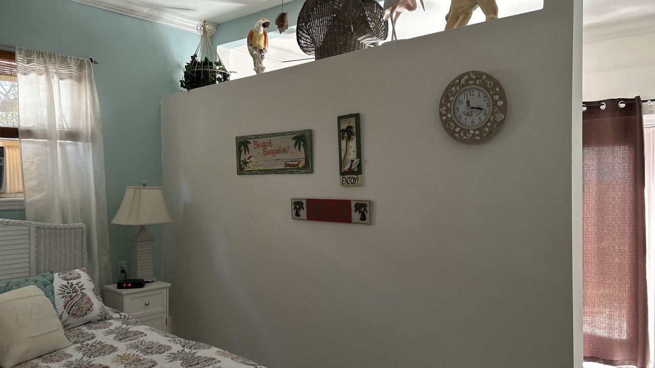 Photo of Bedroom in Crystal Beach