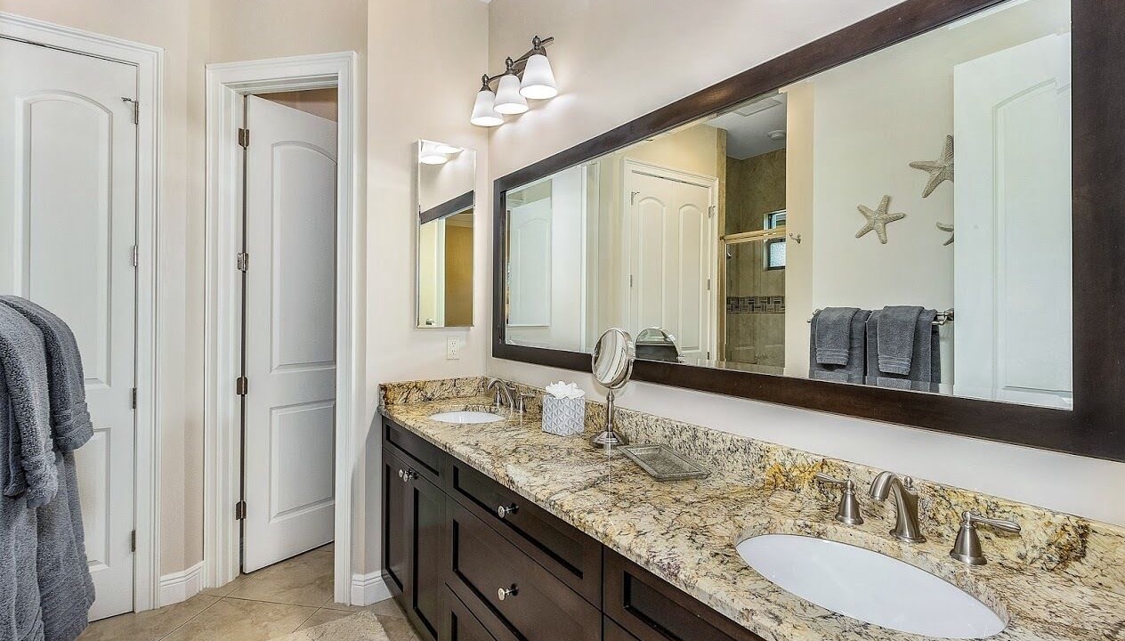 Photo of Bathroom in Naples Park