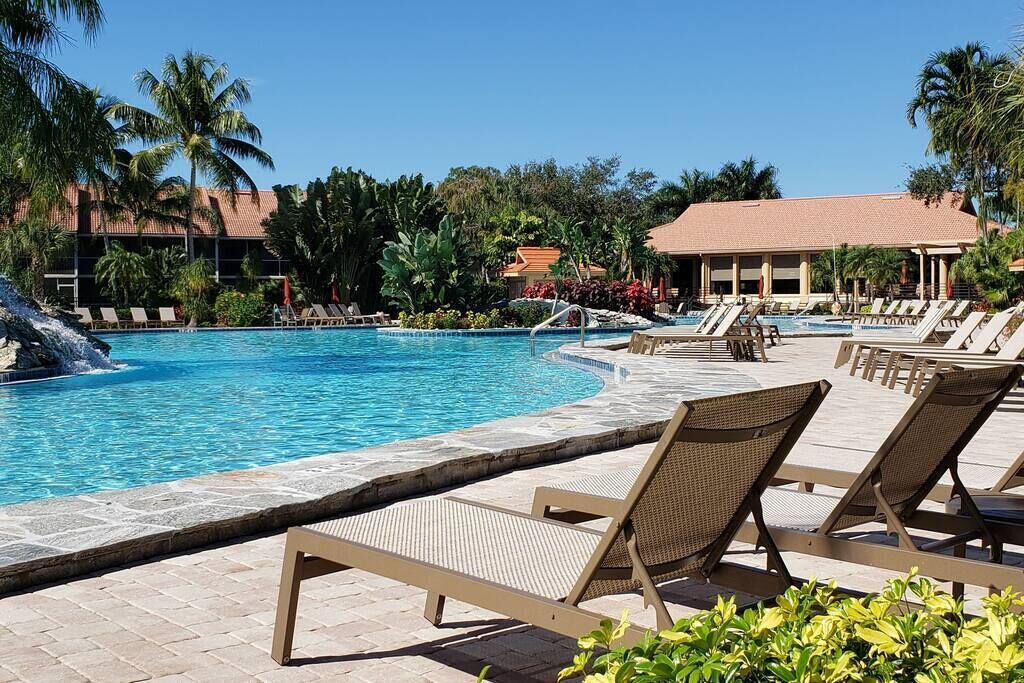Photo of Outdoor in Naples