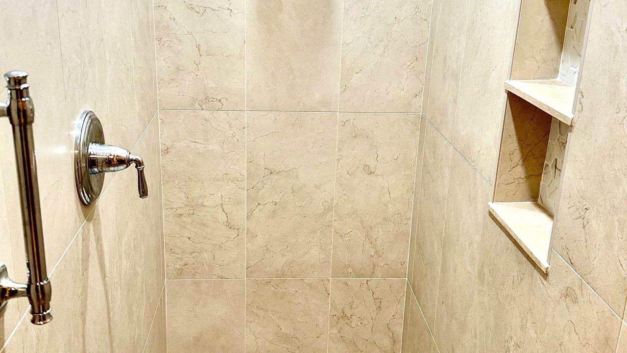 Photo of Bathroom in Inlet District
