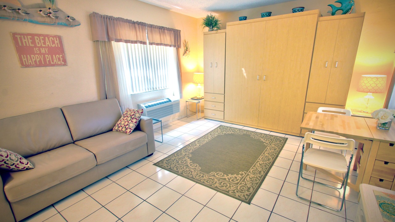 Photo of Livingroom in Hollywood
