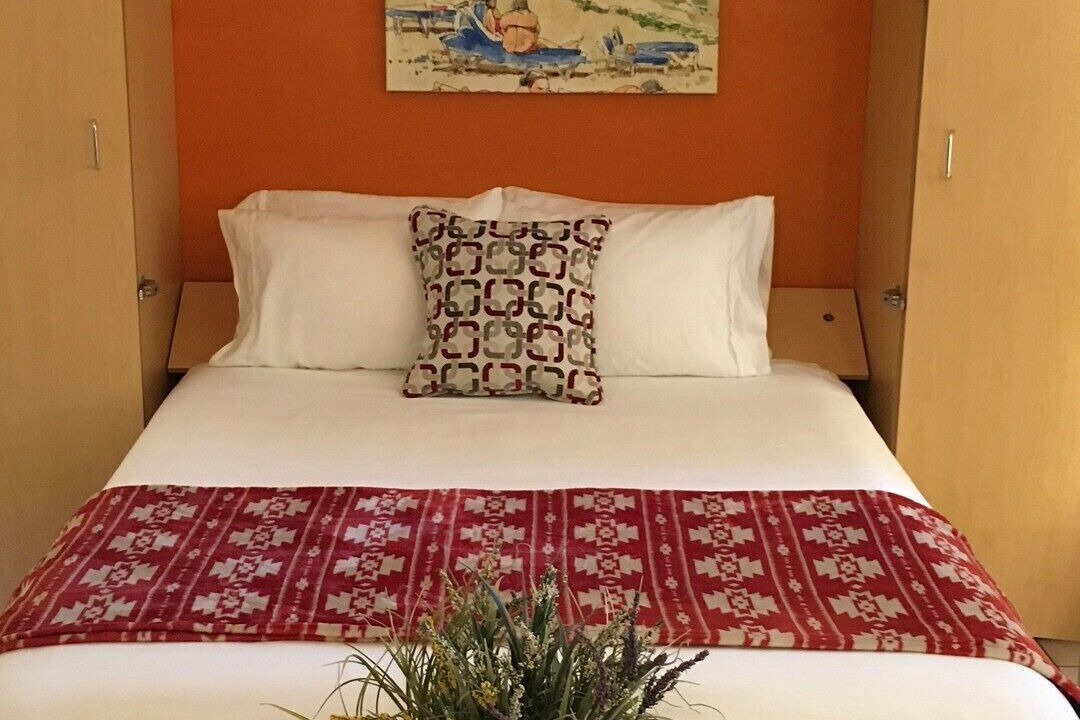 Photo of Bedroom in Hollywood