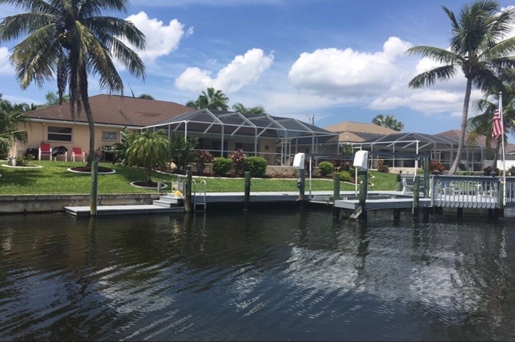 Photo of Outdoor in Pelican