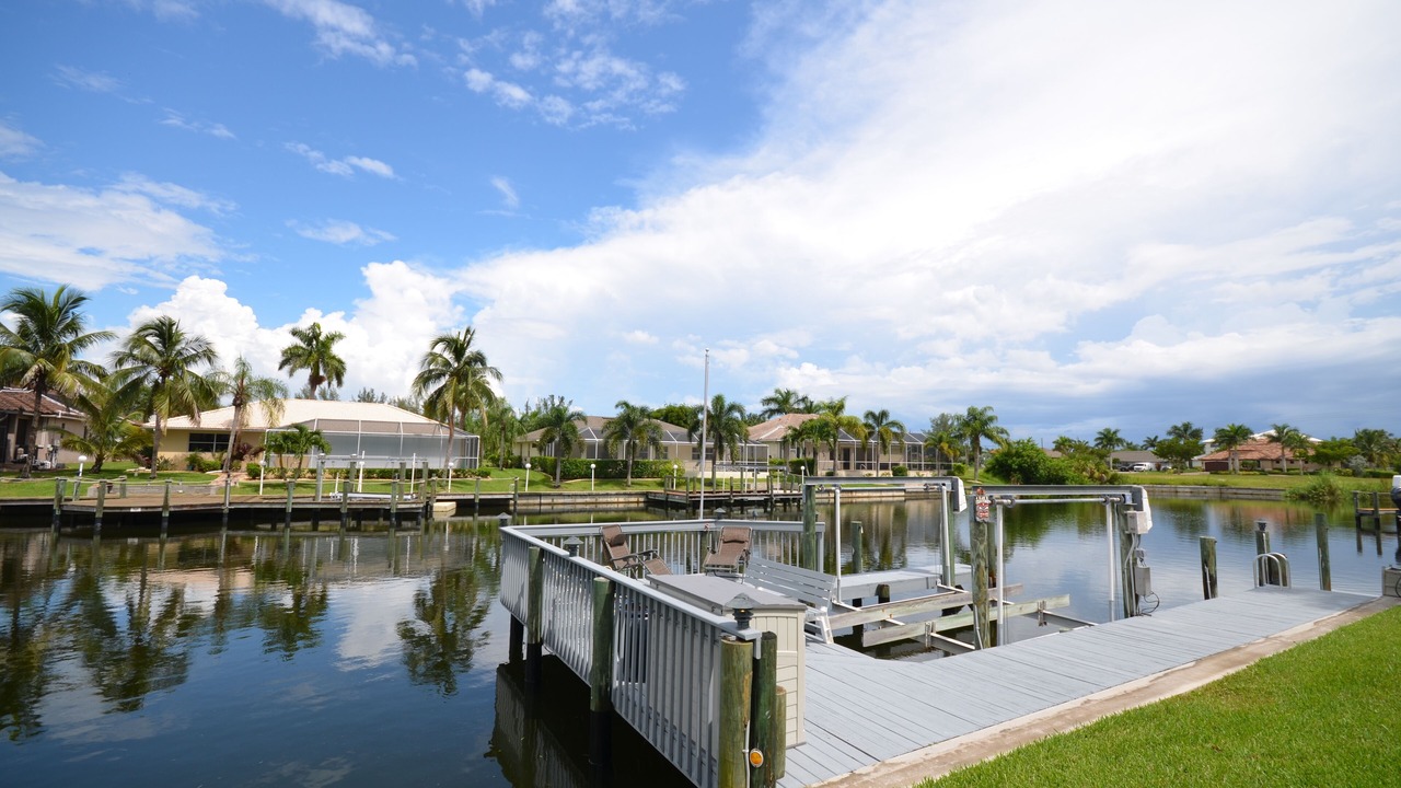 Photo of Outdoor in Pelican