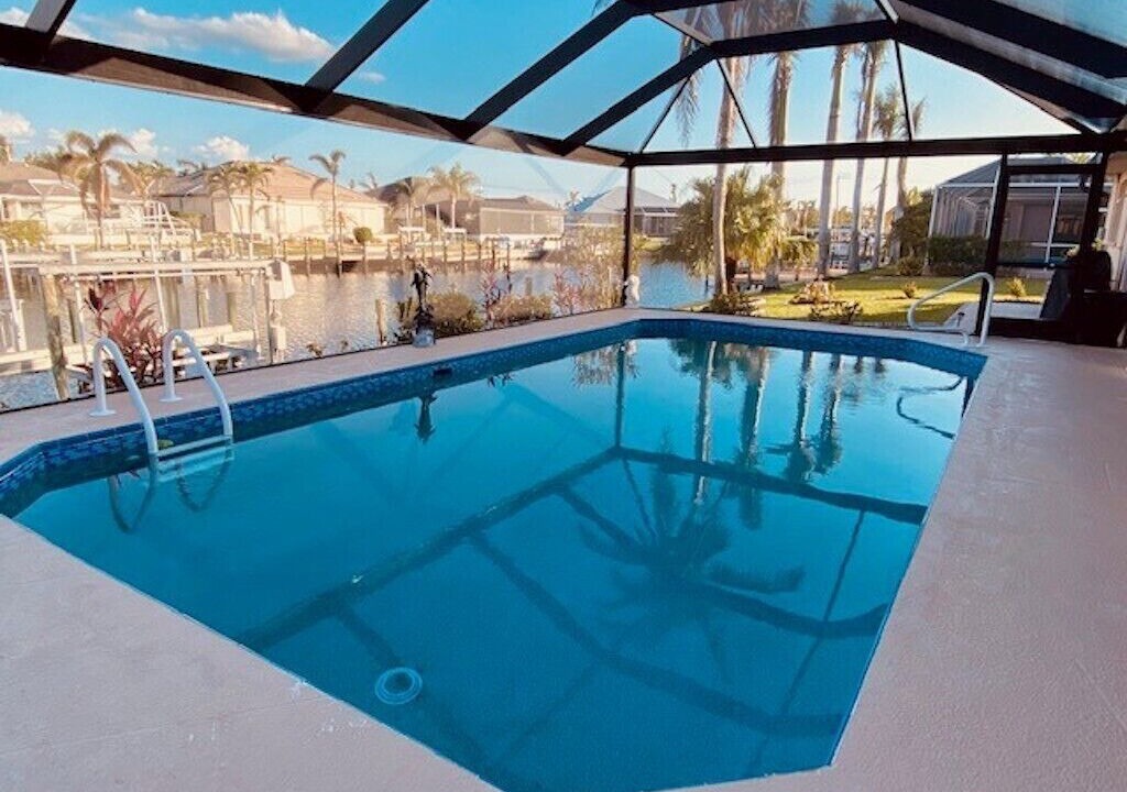 Photo of Outdoor in Pelican