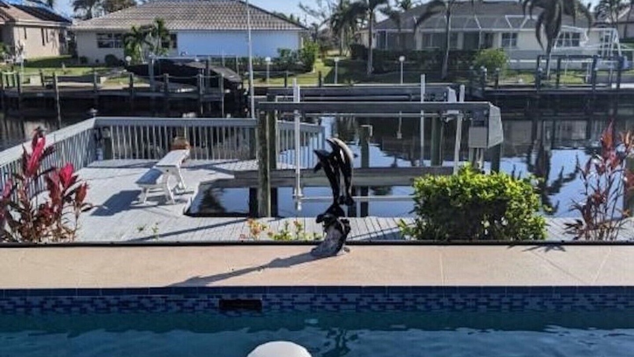 Photo of Outdoor in Pelican
