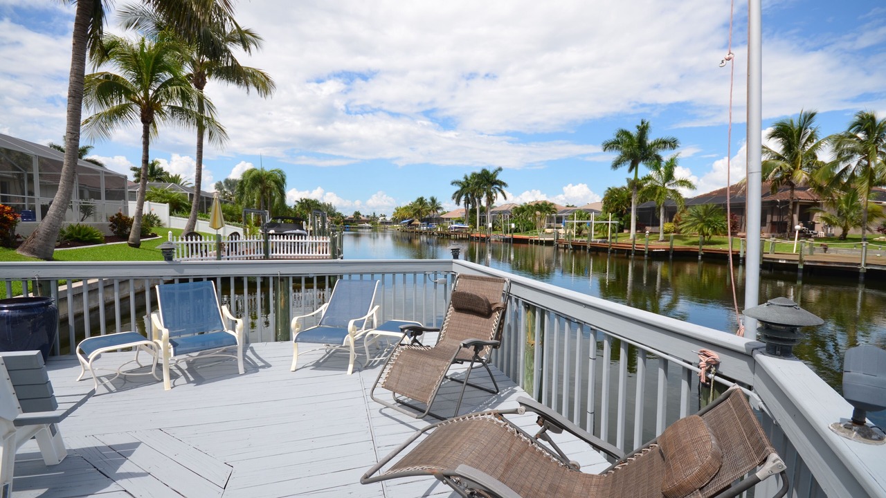 Photo of Outdoor in Pelican