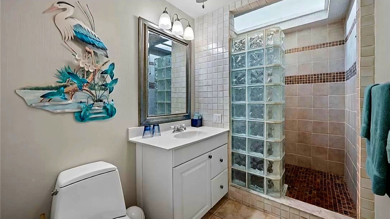Photo of Bathroom in Eight Lakes