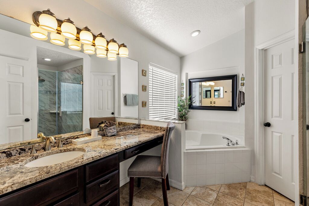 Photo of Bathroom in Lake Berkley