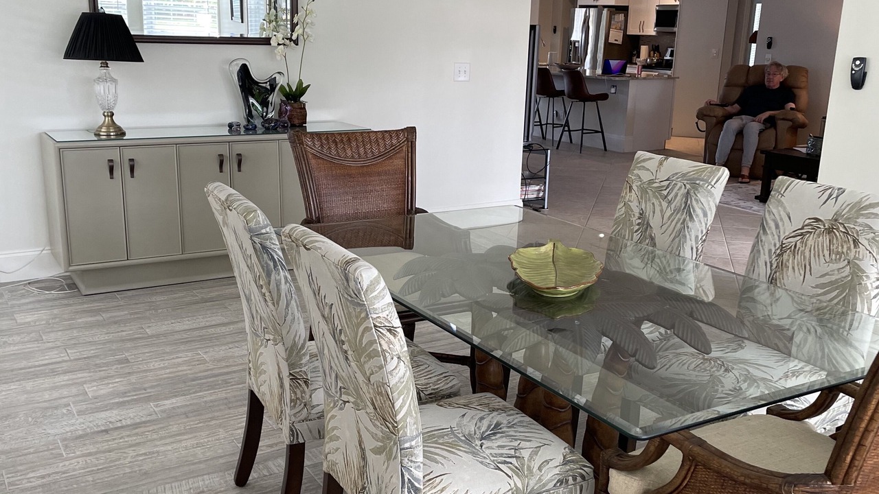 Photo of Bedroom in Crown Pointe