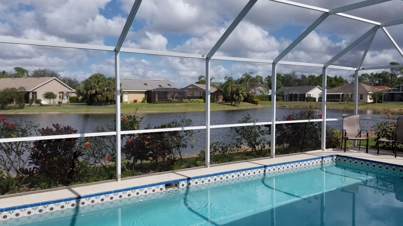 Photo of Outdoor in Crown Pointe