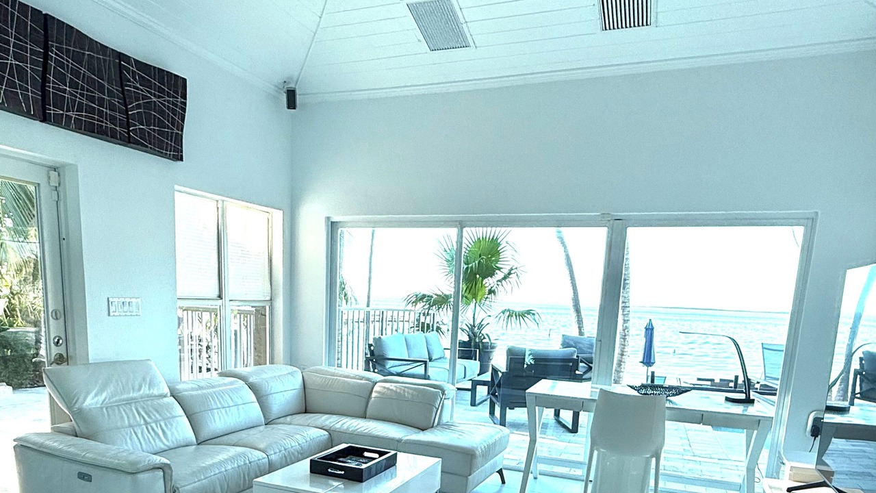 Photo of Livingroom in Key Largo